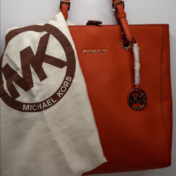 BNWOT Michael Kors handbag - Picture 1 of 8